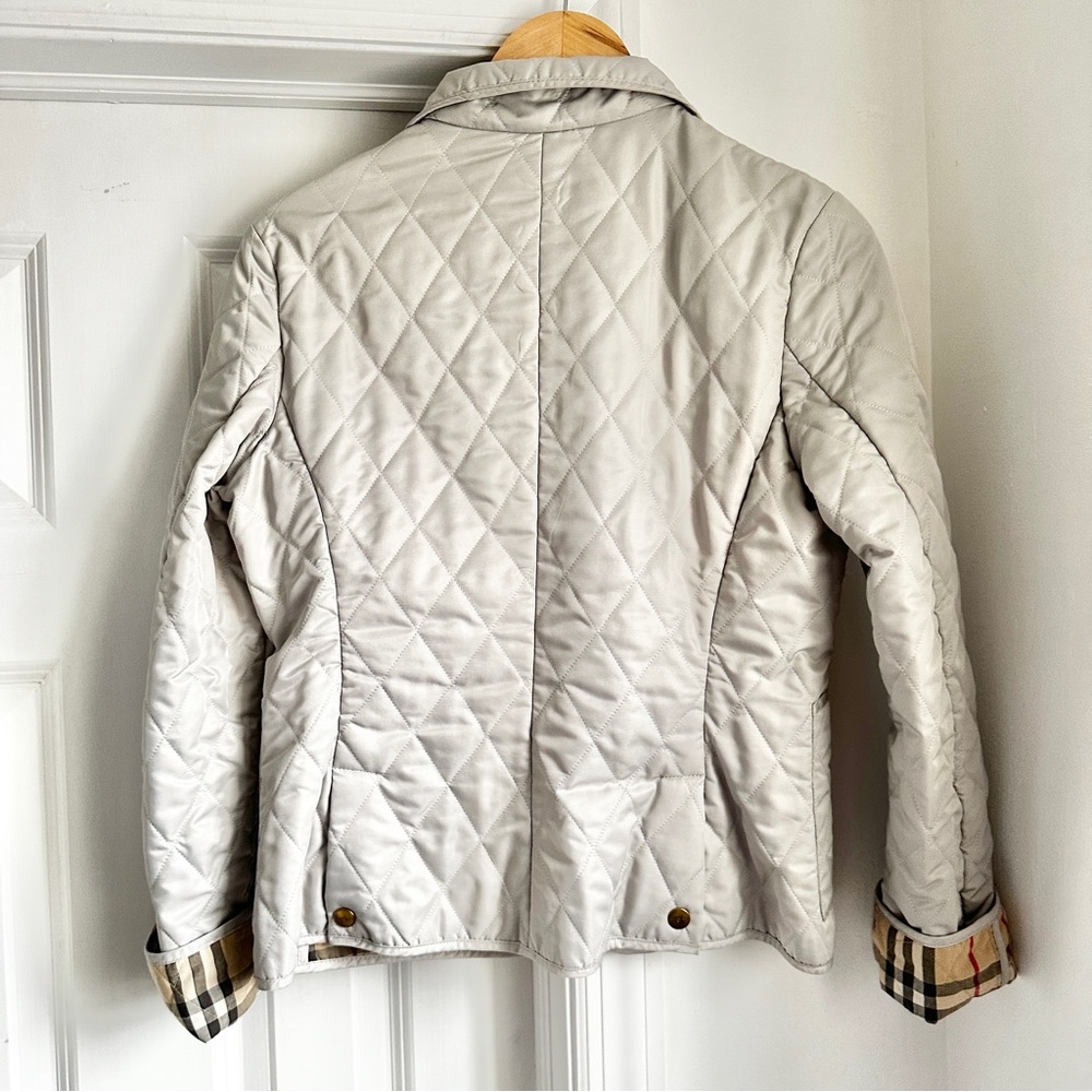 Burberry Quilted Zipped Barn Jacket - Picture 3 of 7